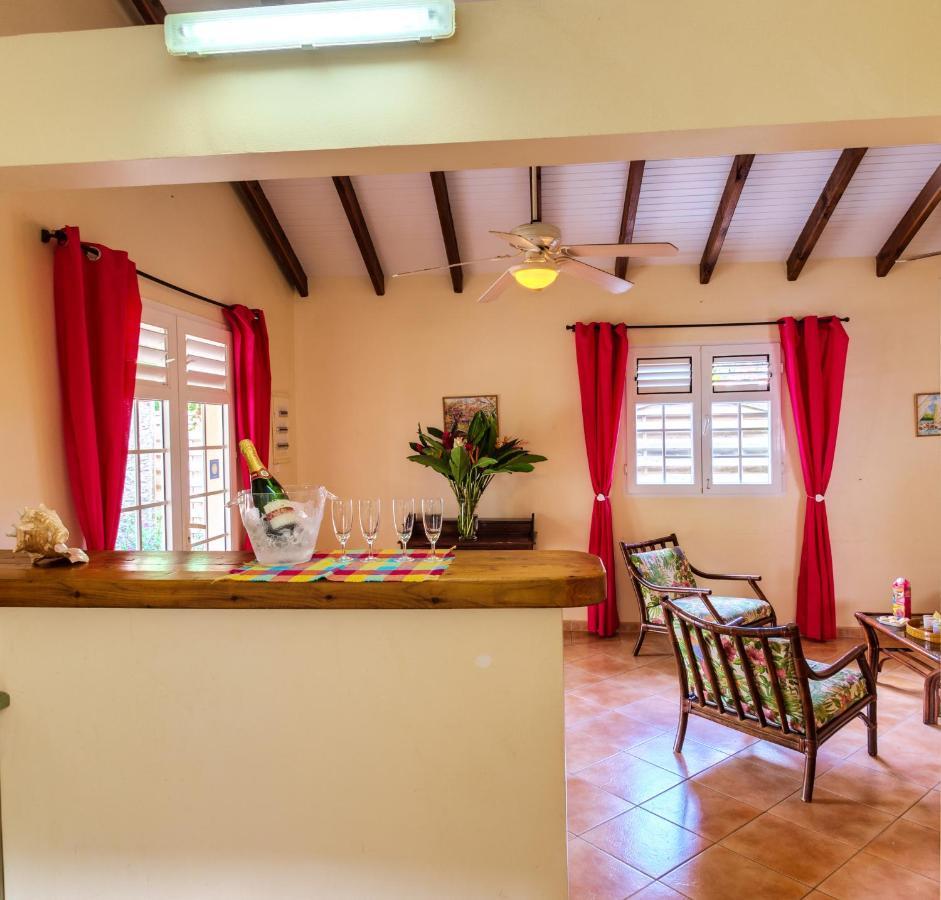 Coquette Villa Du Cap Est Le François Kültér fotó